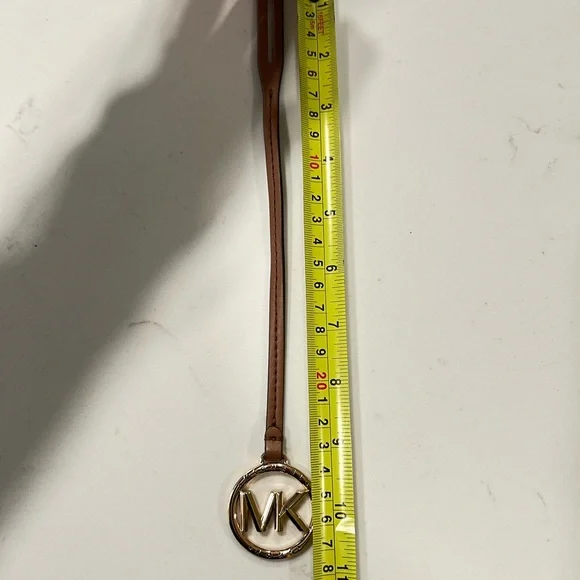 Michael Kors Keychain - Picture 5 of 5
